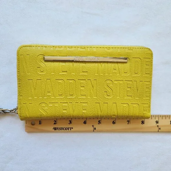 Steve Madden Yellow Embossed Logo Zip-Around Wallet Wristlet Bag Strap Fun - Picture 6 of 7